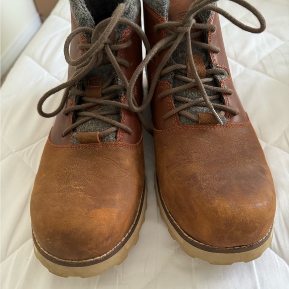 Men’s Keen Boots, good condition other than some scuffing on the toes. - Picture 2 of 4
